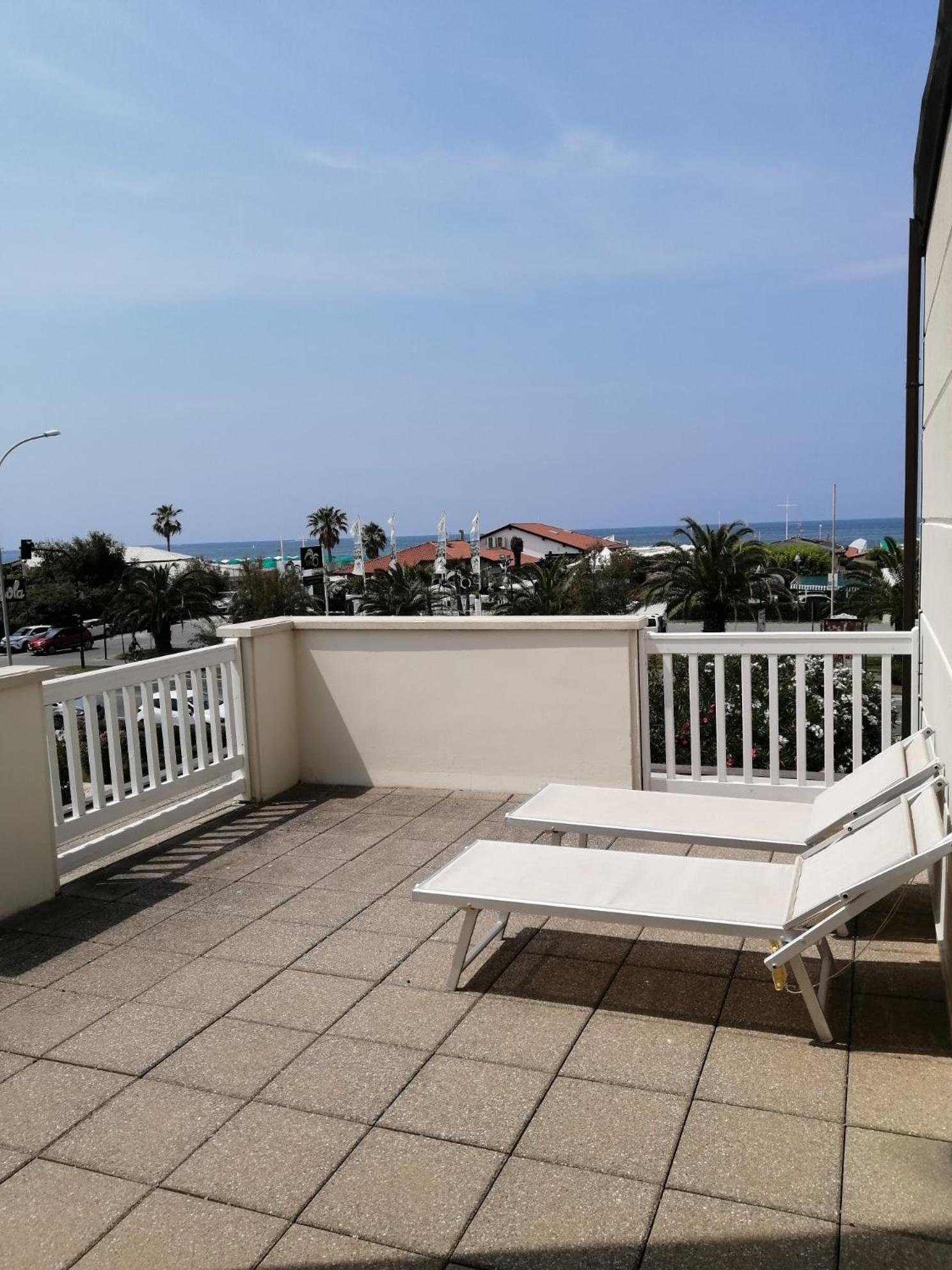 Hotel Oceano Marina di Pietrasanta Zewnętrze zdjęcie