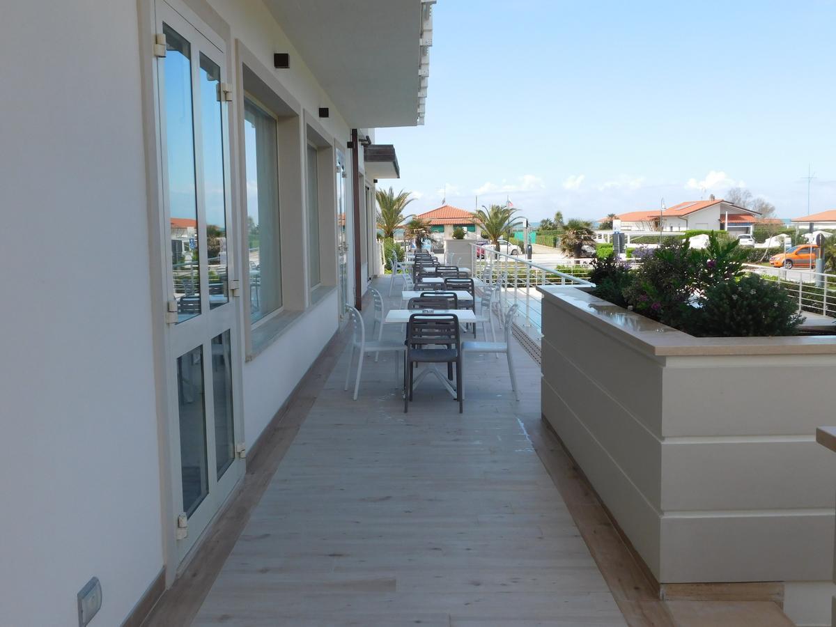 Hotel Oceano Marina di Pietrasanta Zewnętrze zdjęcie